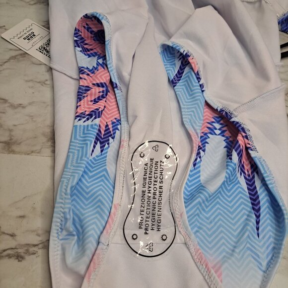 NWT Ekouaer Geometric Print Halter One-Piece Swimming Suit Womens SIZE XL White - Picture 8 of 11